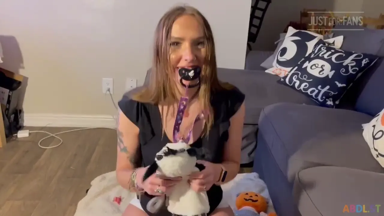 Princess Starry - Check My Messy Diaper Daddy.mp4