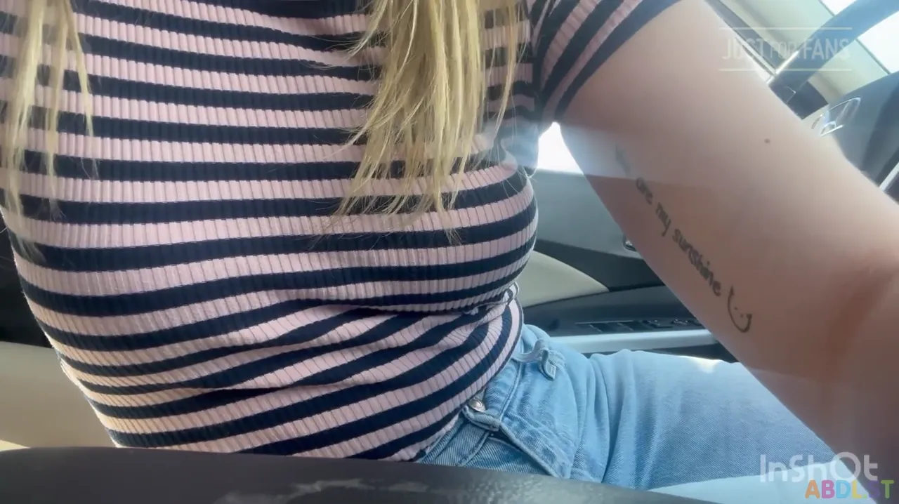 Princess Starry - Cum Road Trip Public Play.mp4