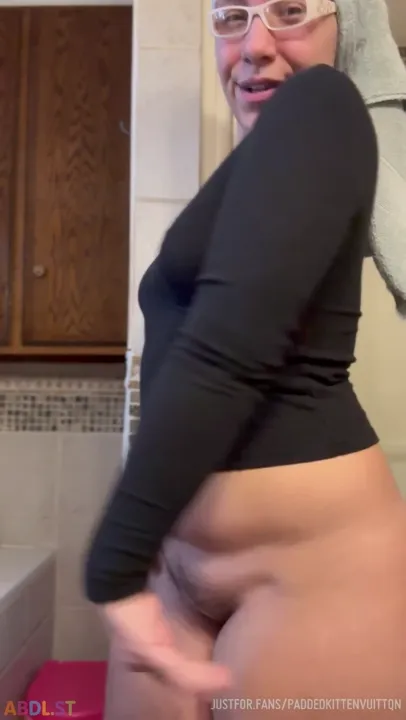 PaddedkittenVuittQn - Getting Ready For Today.mp4