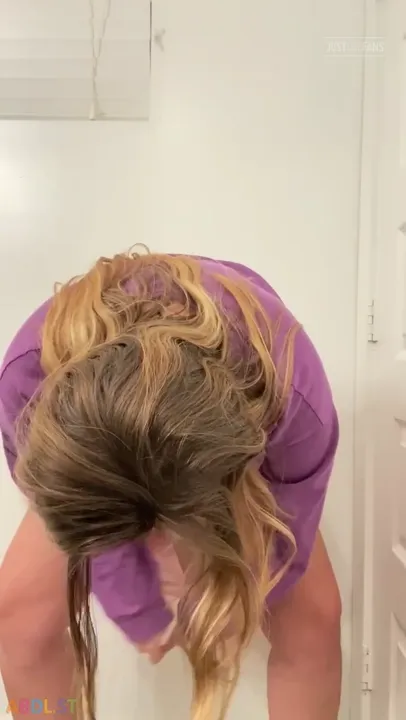 PaddedkittenVuittQn - Getting Ready For Work And New Onesie.mp4