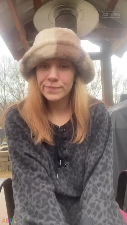 PaddedkittenVuittQn - I Have Had Some People Ask For Me To Talk More In My Videos.mp4
