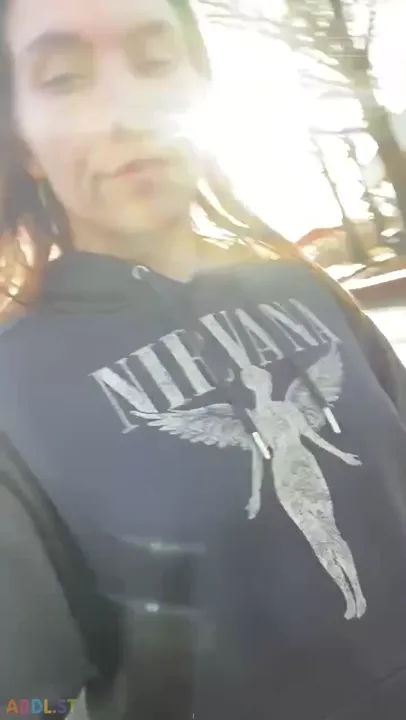 PaddedkittenVuittQn - I Went To An Amusement Park Diapered.mp4