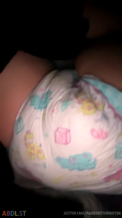 PaddedkittenVuittQn - Just A Little Clip Of What My Snapchat Subscribers Get To See.mp4