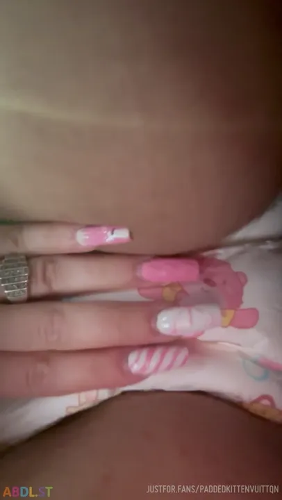 PaddedkittenVuittQn - Peeing At Sheetz.mp4