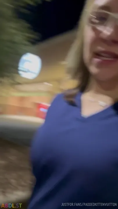 PaddedkittenVuittQn - Walking To My Car After Target.mp4