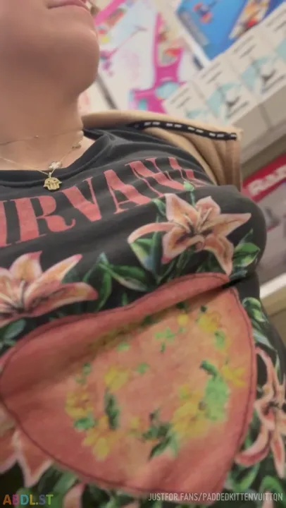 PaddedkittenVuittQn - Went Out Shopping For Goodnites.mp4