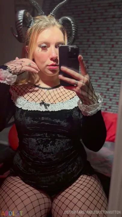 PaddedkittenVuittQn - Would You Join Me.mp4