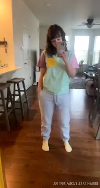 Ella Raine videos