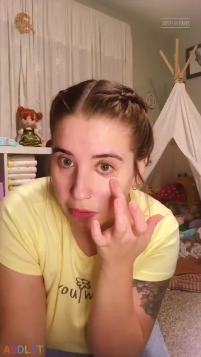 Liddlestflora - Come Get Ready With Me For My Movie Night With The Besties.mp4