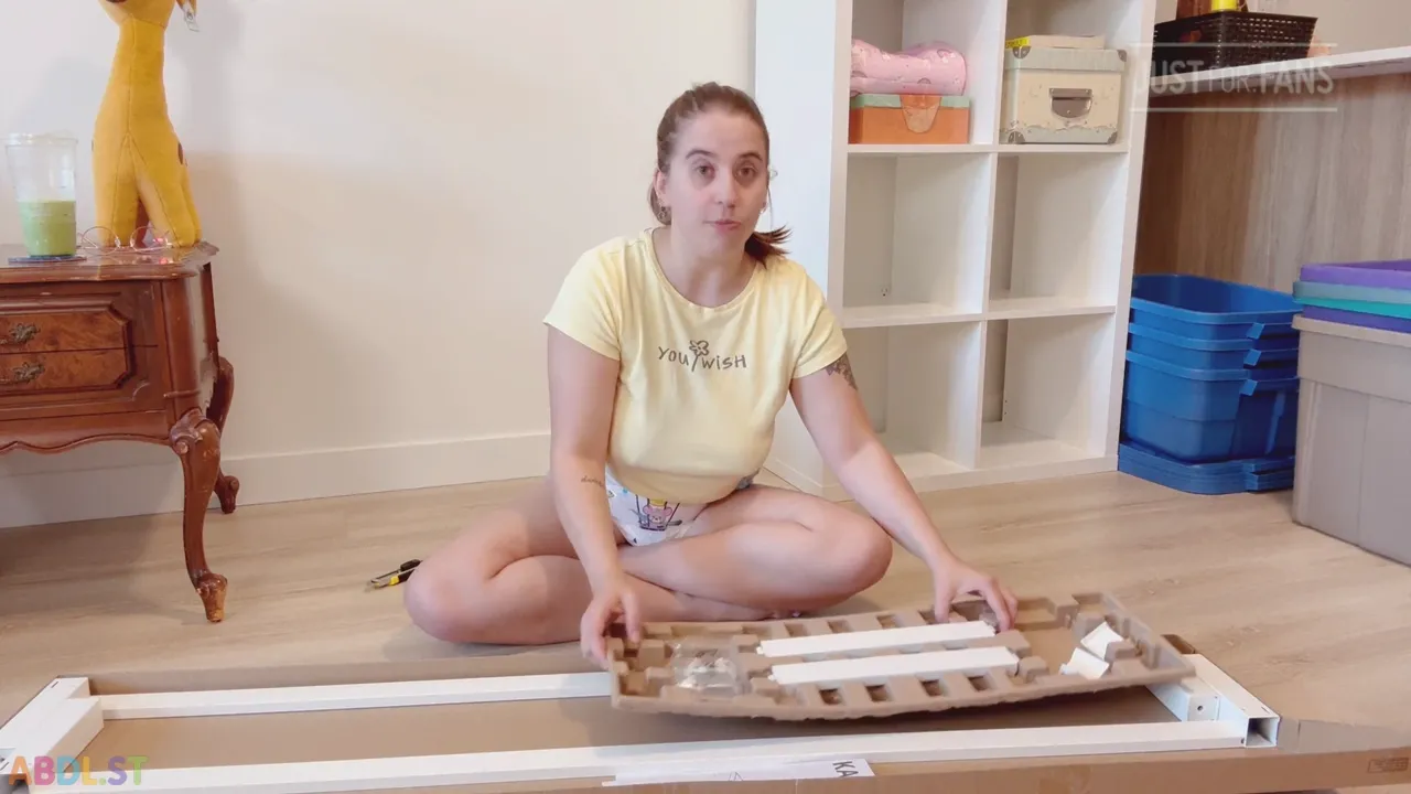Liddlestflora - Come Build The Stand To My Ikea Shelf.mp4