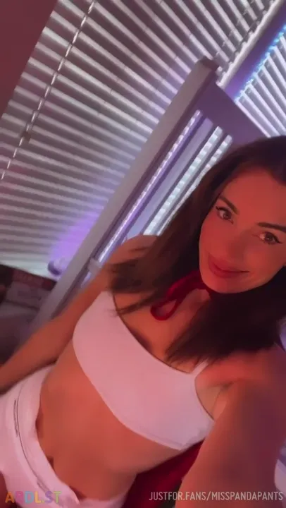 Misspandapants - Hello My Name Is Captain Underpants Im Live.mp4