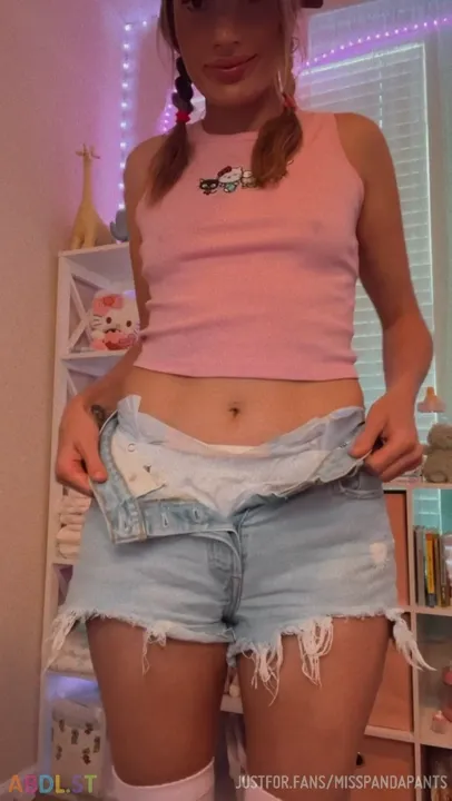 Misspandapants - Im Live Get In Here Diaper Butts.mp4