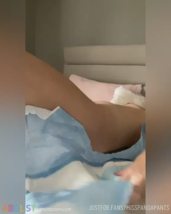 Misspandapants - Im Back At My House Diapered.mp4