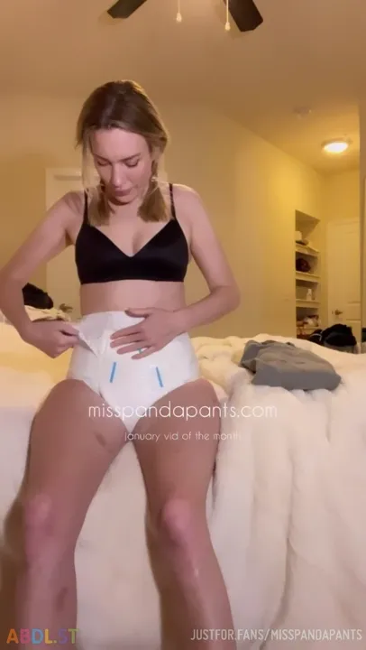 Misspandapants - January Free Video Of The Month - Diapered And Shopping.mp4