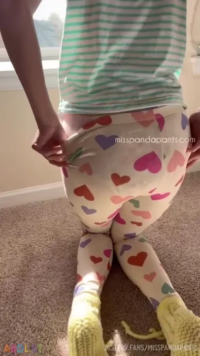 Misspandapants - Messing My Pull-Up In The Morning Sun.mp4