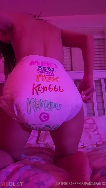 Misspandapants - Tonights Lovely End Of Night Diaper.mp4