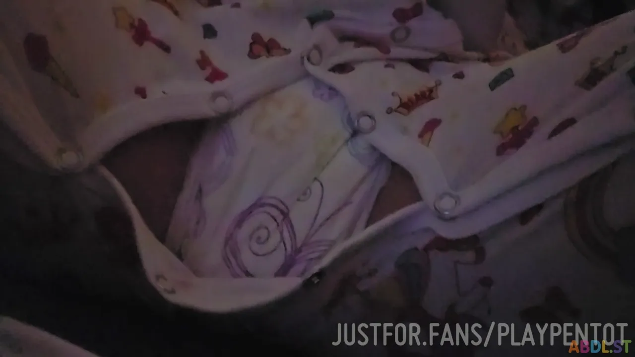 Playpentot - Adult Diaper Playful Torch Drop.mp4
