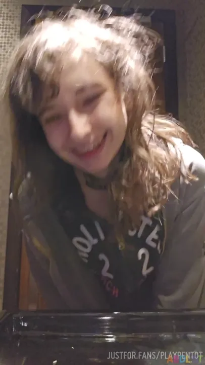 Playpentot - Big Warm Pee In Pull Ups.mp4