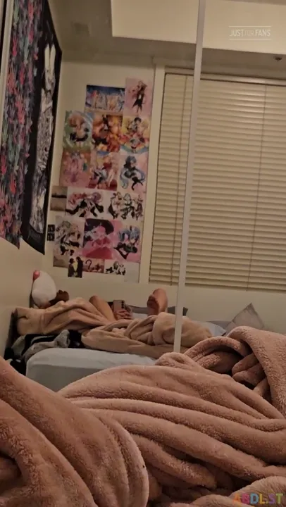 Playpentot - Daddy Changes Leaky ABDL Diaper.mp4