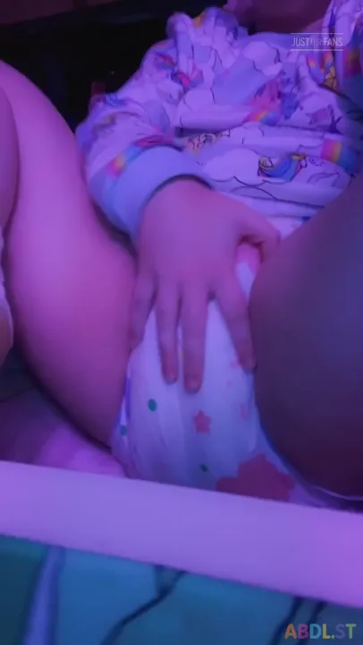 Pulluppoofs - Diaper Rubbies And Foot Fetish Fun.mp4