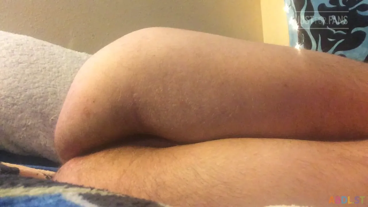 Pulluppoofs - Fisting My Ass Part One.mp4